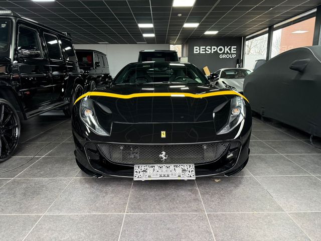 Ferrari 812 Superfast- Lift- JBL- Passenger display