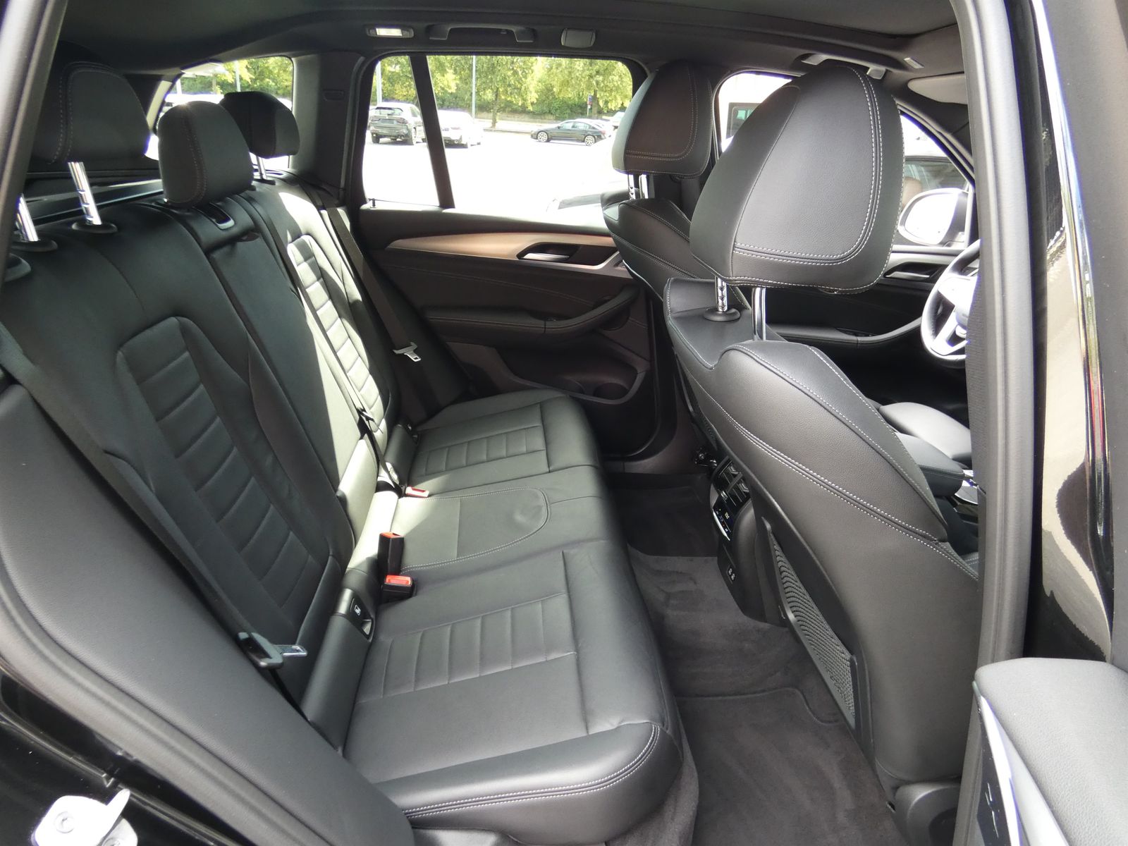 BMW X3 xDrive20i ZA Head-Up DAB WLAN Standhzg. Shz foto 18