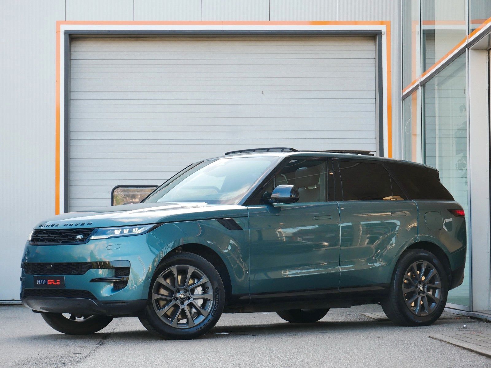 Land Rover RRS P460e 3.0 Panorama/ACC/AHK/HUD/Laser/Black p
