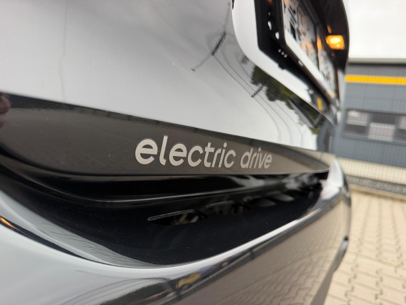 Smart ForTwo EQ Klimaaut. Lenkhzg. SHZ PDC Akku 95%