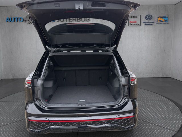 Tiguan 1.5 eTSI R-Line+Black Style+Navi+AZV +ACC