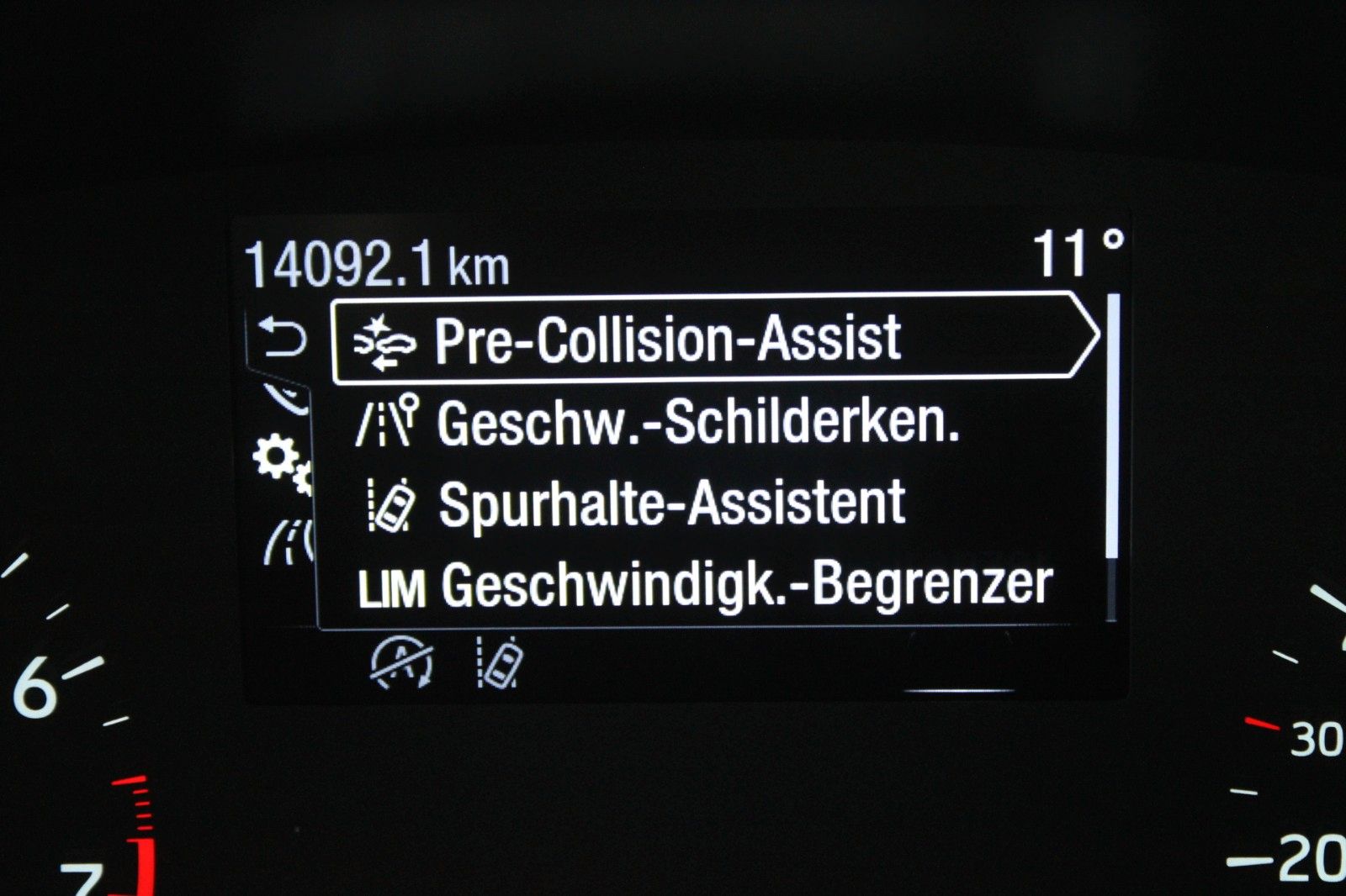 Fahrzeugabbildung Ford Puma Cool & Connect MHEV LED Allwetter WinterPak