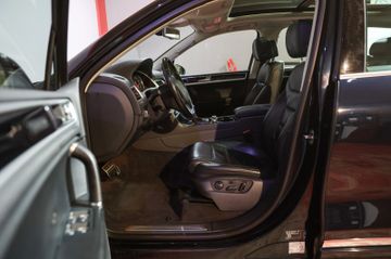 Volkswagen Touareg - 7