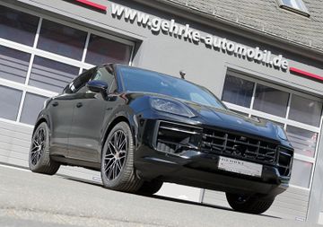Porsche Cayenne Coupe E-Hybrid Black Edition*Red Leather