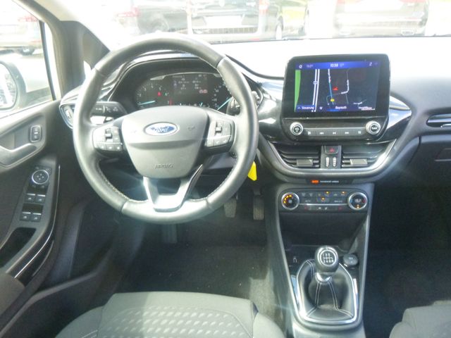 Fahrzeugabbildung Ford Fiesta 1.0 Titanium >55.800KM/Kamera/Navi/Sitzh<