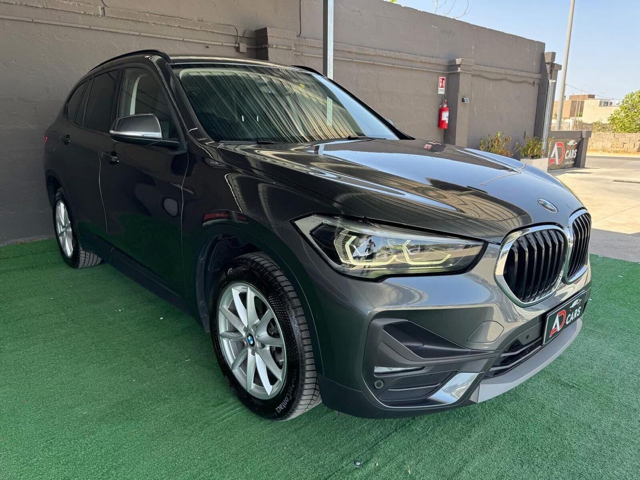 BMW Bmw X1 sDrive18d Advantage imagem 3
