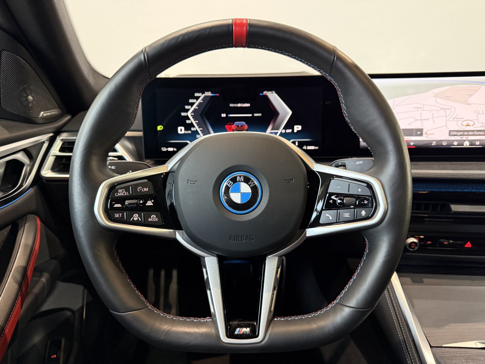 Fahrzeugeinzelansicht 8 Fahrzeugabbildung BMW i4 M50 |elektr. Glasdach |HK Surround |Carbon Ex