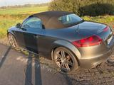 Audi TT Roadster 1.8 TFSI - S-Line, Navi, Sitzheizung - mit Benzin-Antrieb: Grau, Alcantara, Cabrio