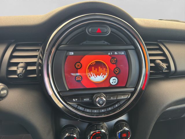Fahrzeugabbildung MINI One Cabrio Pepper+LED+Keyless+Sitzhzg.+PDC