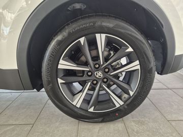 Toyota C-HR 1.8 Hybrid Teamplayer + Technik Paket