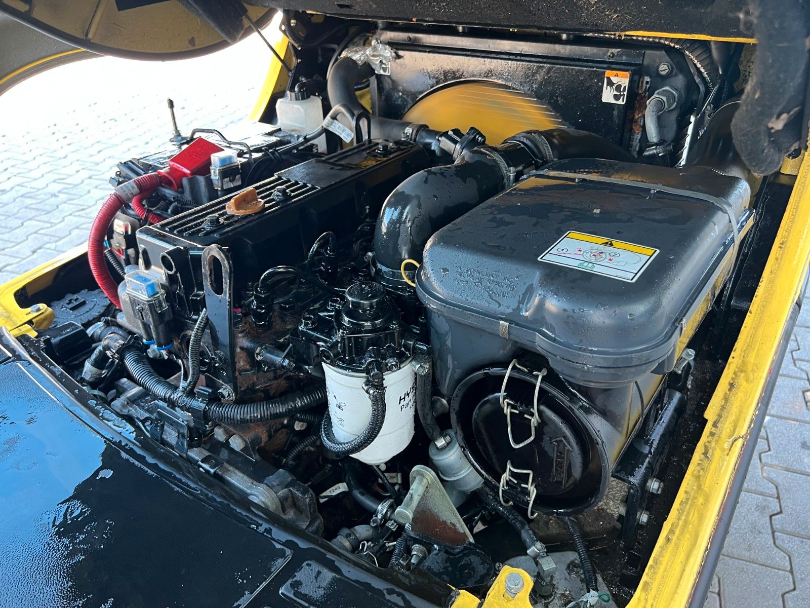 Fahrzeugabbildung Hyster H1.6 FT / Verstellgerät / HH: 4.45m / nur 1.299h