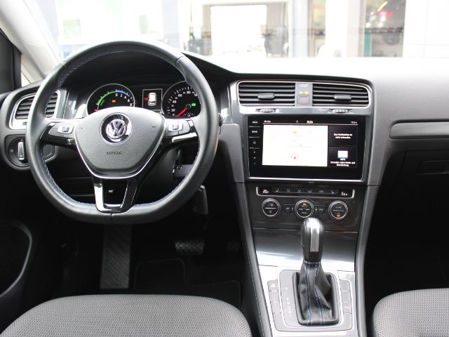 Golf VII e-Golf Lim. Comfortline KLIMA/LED/NAVI