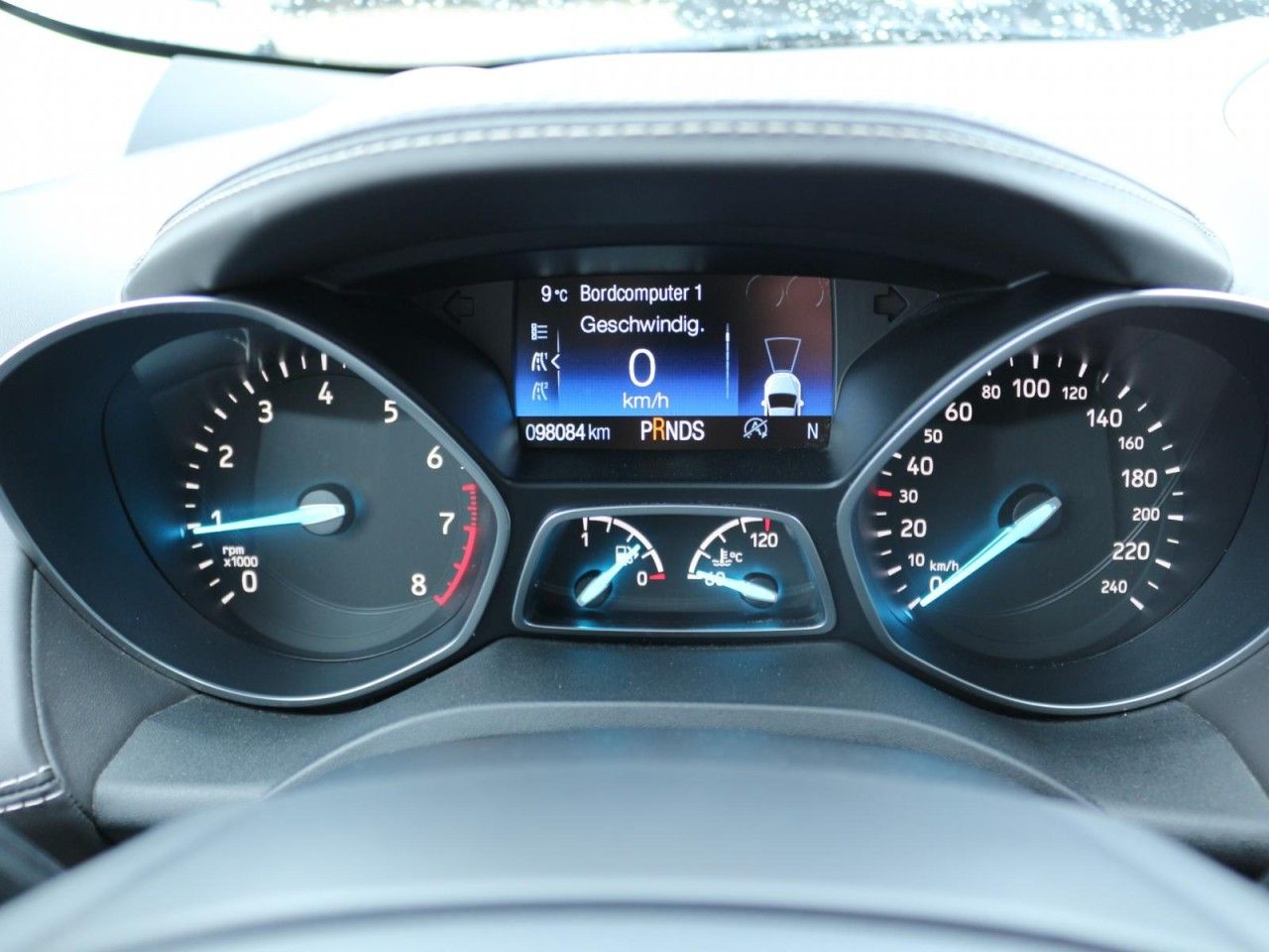 Fahrzeugabbildung Ford Kuga Vignale Crossover 2.0 I EcoBoost