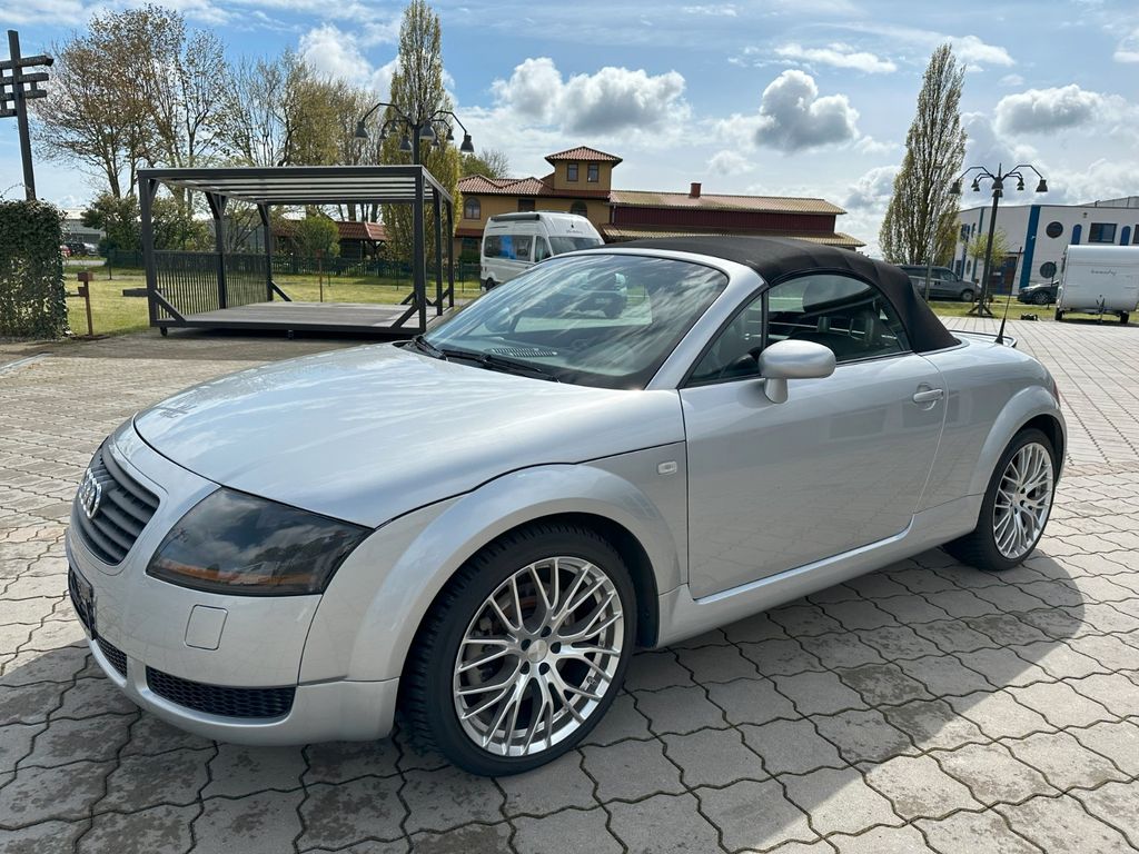 Audi, TT Coupe/Roadster 1.8 T Roadster quattro