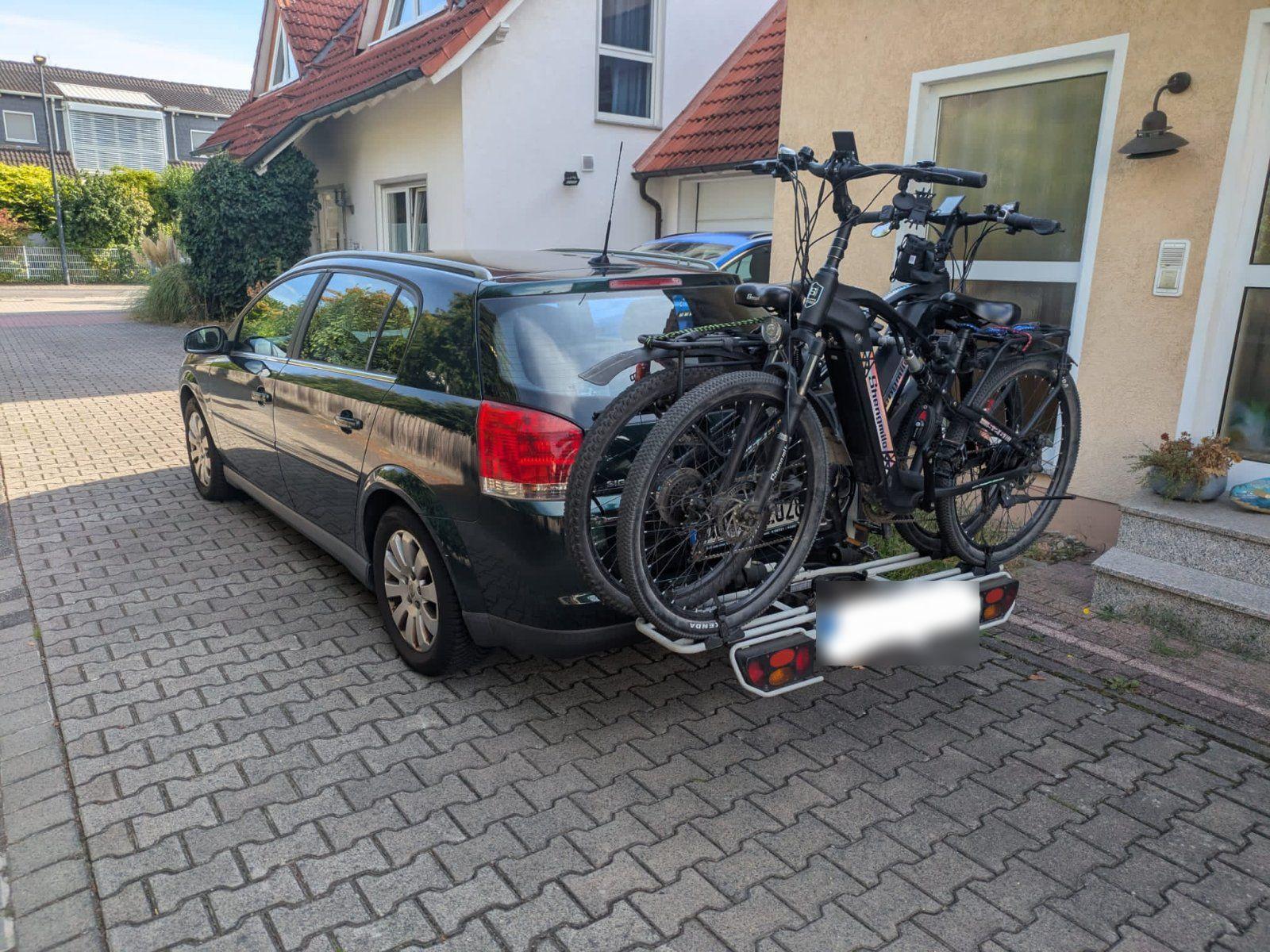 Opel Signum 2004 — engine 175 HP (129kW)