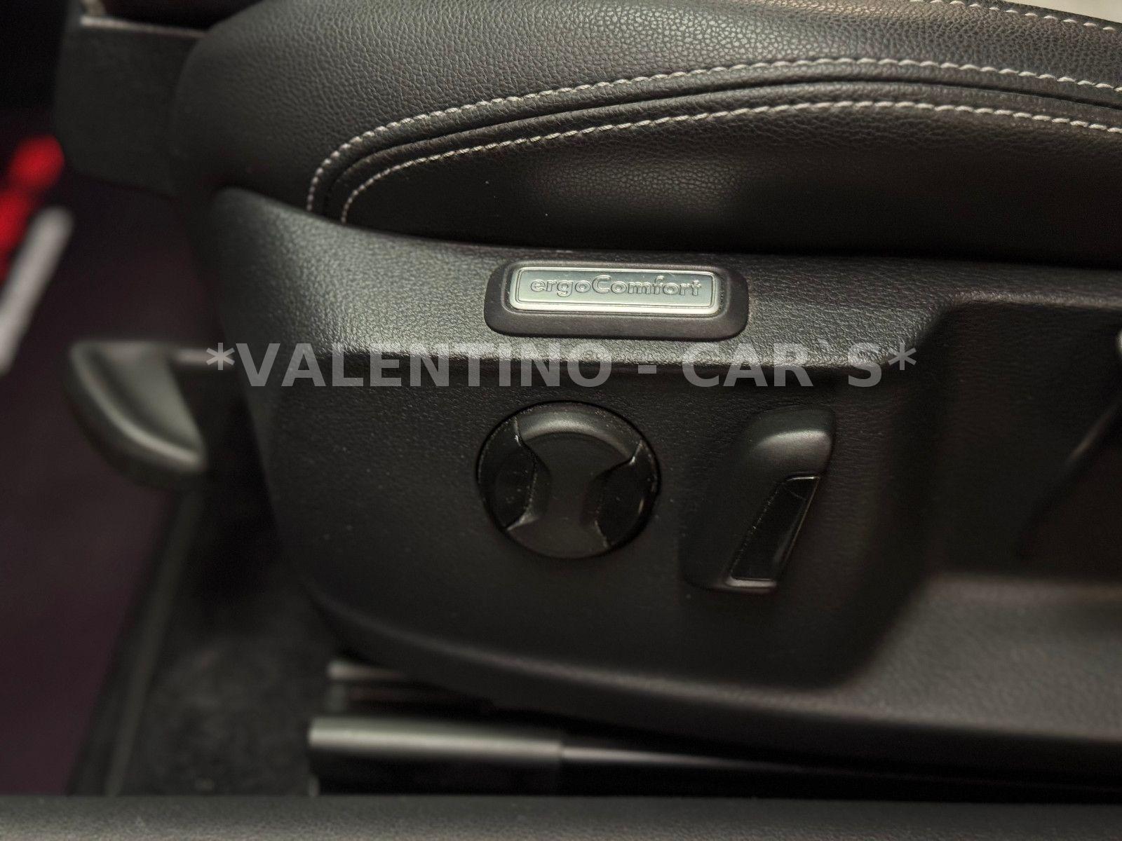 Volkswagen Passat Variant Highline Navi/Shz/ACC/Ahk/Kamera