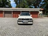 BMW 325 - BMW 325 aus 1987: Cabrio
