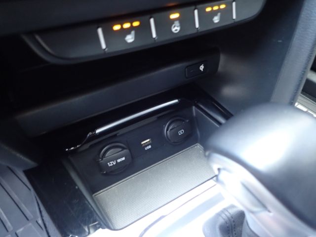 Fahrzeugabbildung Kia XCeed Spirit 1.5 T-GDI Exclusiv Paket, Navi Pake