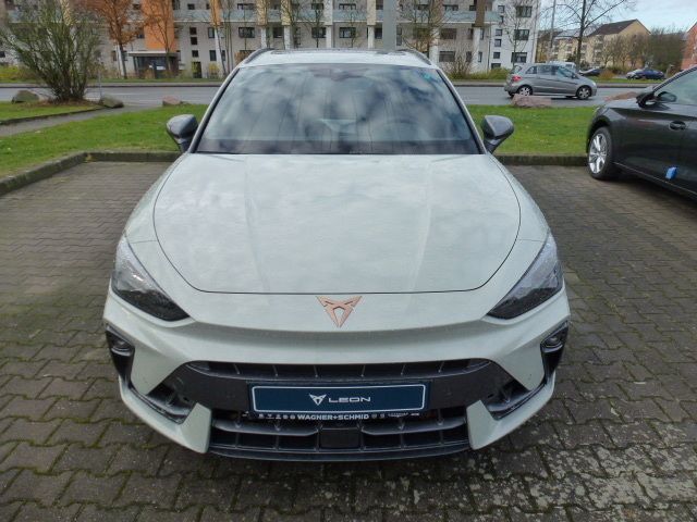 Fahrzeugabbildung CUPRA Leon Sportstourer VZ 2.0 TSI (333 PS) 4Drive DSG