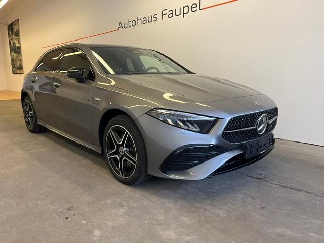 Mercedes-Benz A 250e AMG-Line Panorama Distronic Keyless Go