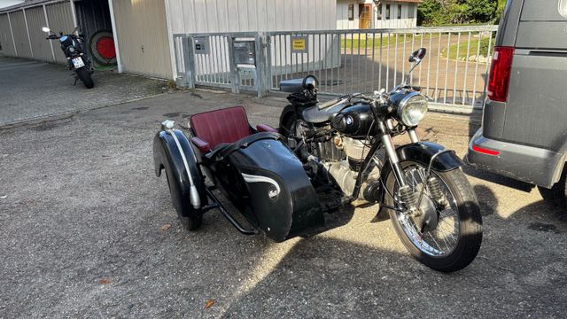 BMW R25/2 Gespann