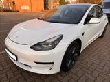 Tesla Model 3 Dualmotor Long Range/AWD/Wärmep./Matrix  - Tesla Gebrauchtwagen in Hamburg