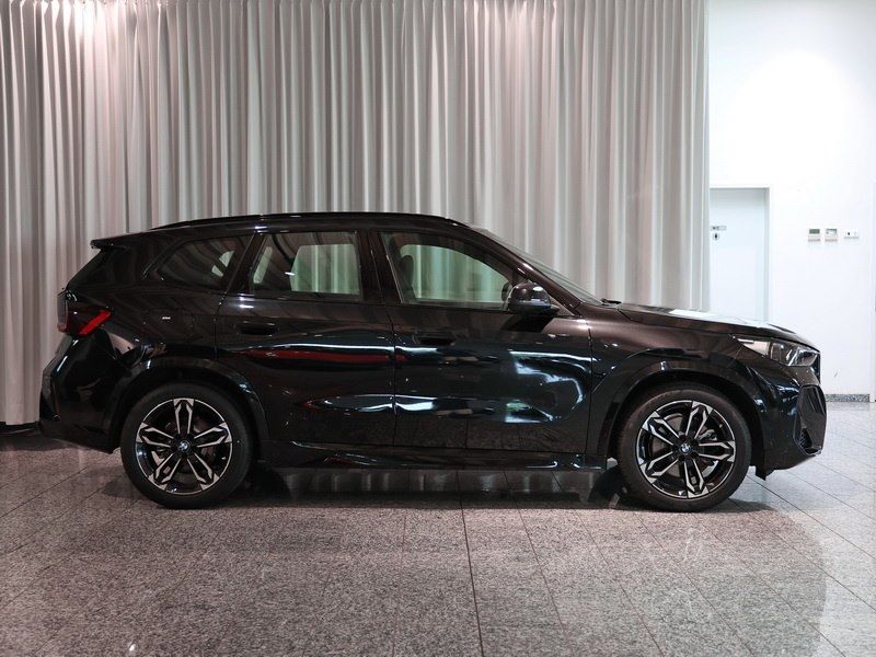 BMW X1 xDrive23d M Sport Adp.LED HUD AHK HarmKar foto 2