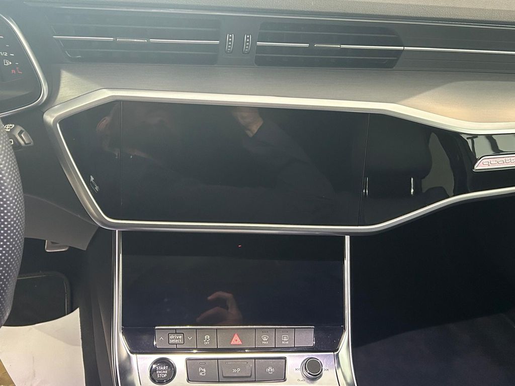 Audi A6 Av 50TDI S Line*LEDER*PANO*HUD*360°CAM*MATRIX