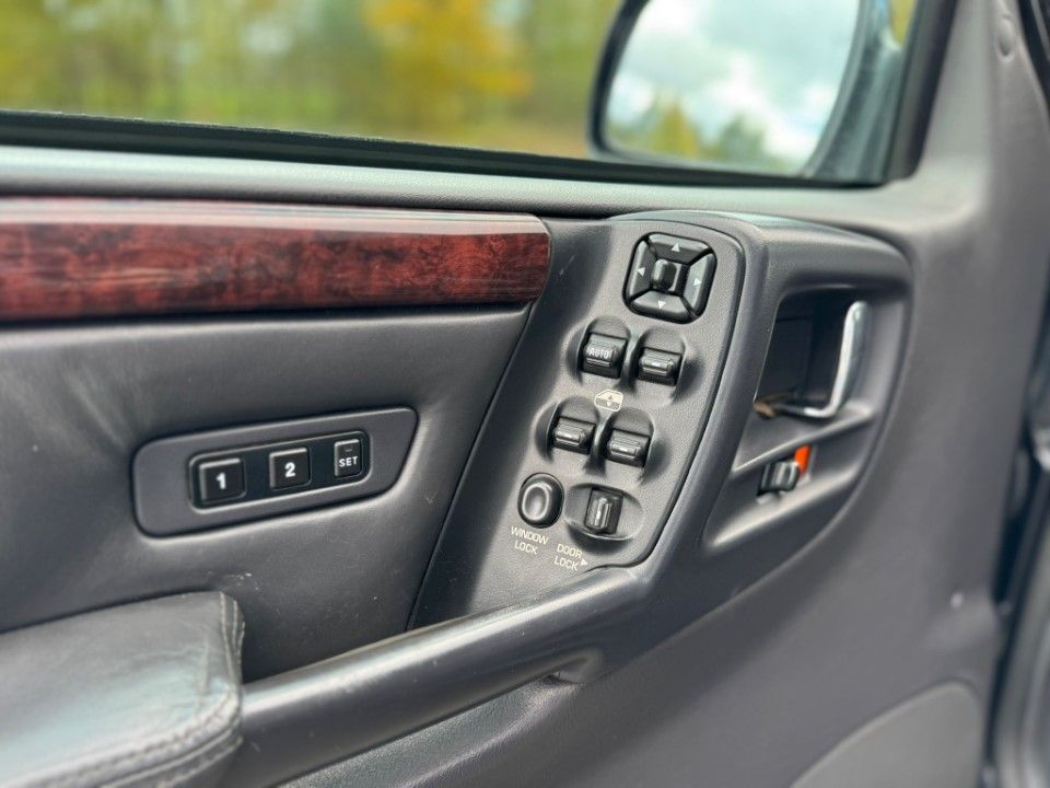 Fahrzeugabbildung Jeep Grand Cherokee 5.9 sehr gepflegt und sehr selten