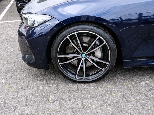 BMW 330, 2023 — 6