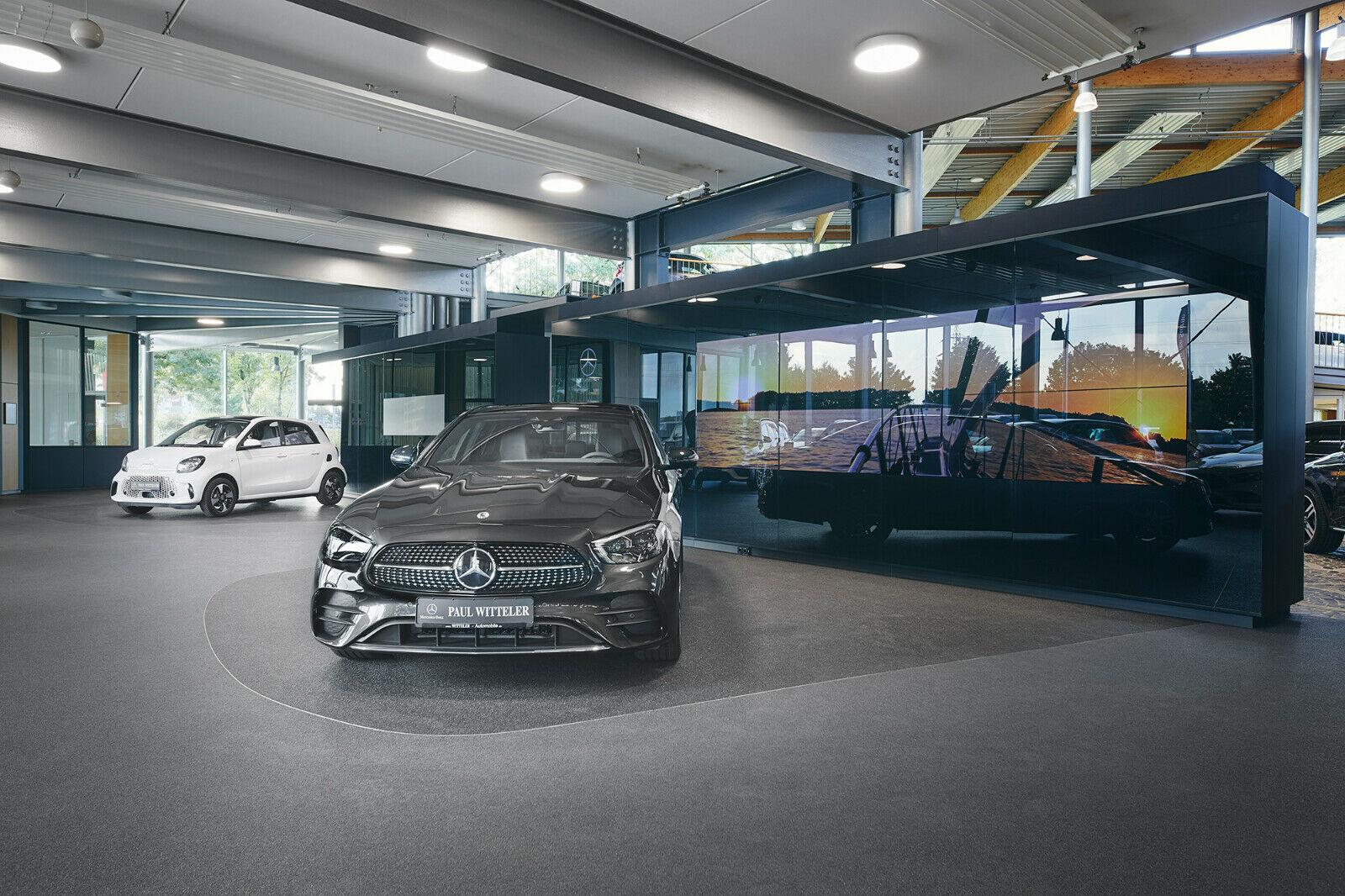 showroom-image-bottom