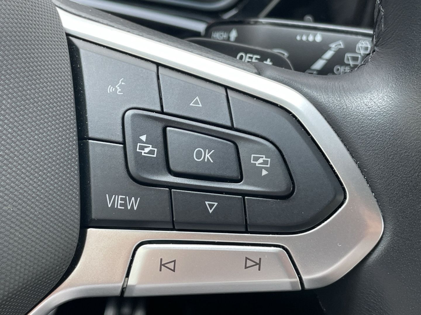 Caddy 1.5 TSI DSG Style Kamera/ACC/LED/Navi/App-