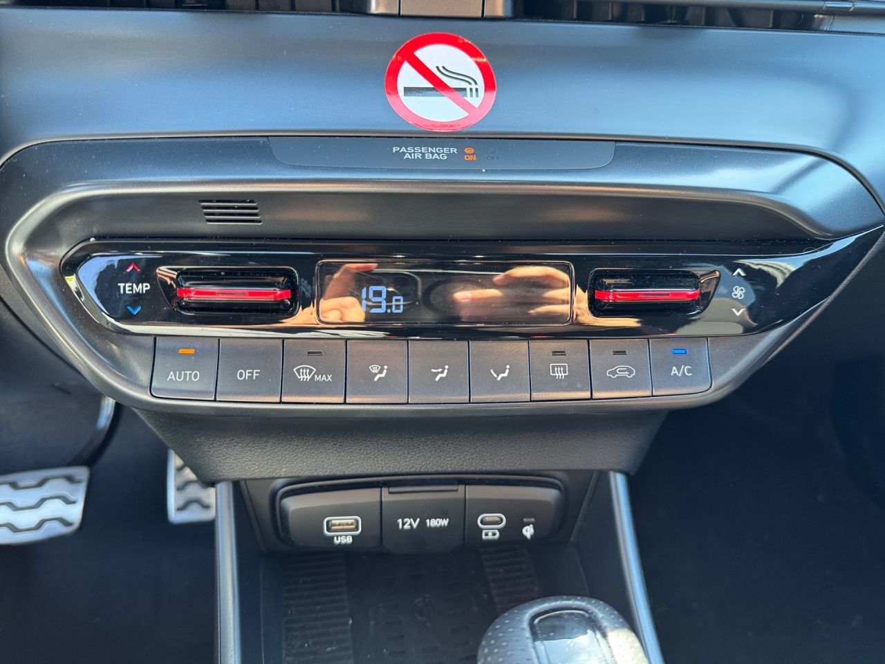 Fahrzeugabbildung Hyundai i20 N-LINE *SHZ*LHZ*NAVI*SPURH*ZV*CARPLAY*