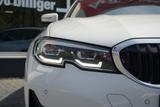 BMW 320i Sport Line Aut. LED Navi AHK Panorama DAB - BMW 320: Weiß, 320d