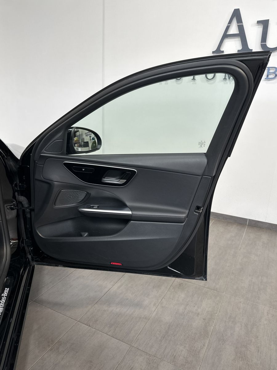 Fahrzeugabbildung Mercedes-Benz C 220d T Avantgarde NAV+LED+360°+V-COCKPIT+HEADU