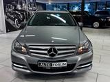 Mercedes-Benz C 200 T CDI AUT NAVI LEDER AHK LED PDC SHZ - Mercedes-Benz C 200 aus 2012 mit Diesel-Antrieb: Kombi