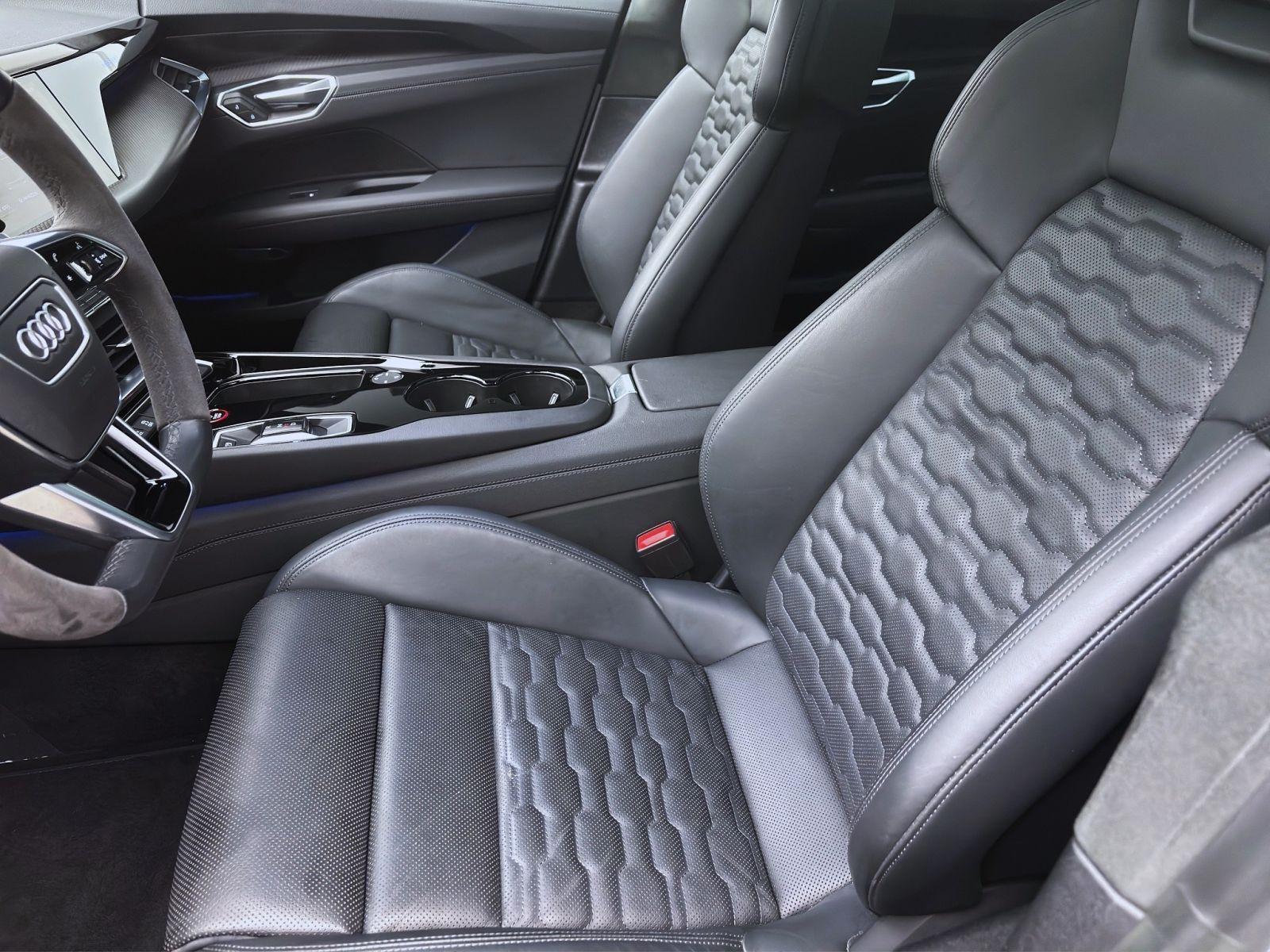 Audi e-tron GT Q PANO MATRIX NAVI B&O HuD SITZHZG