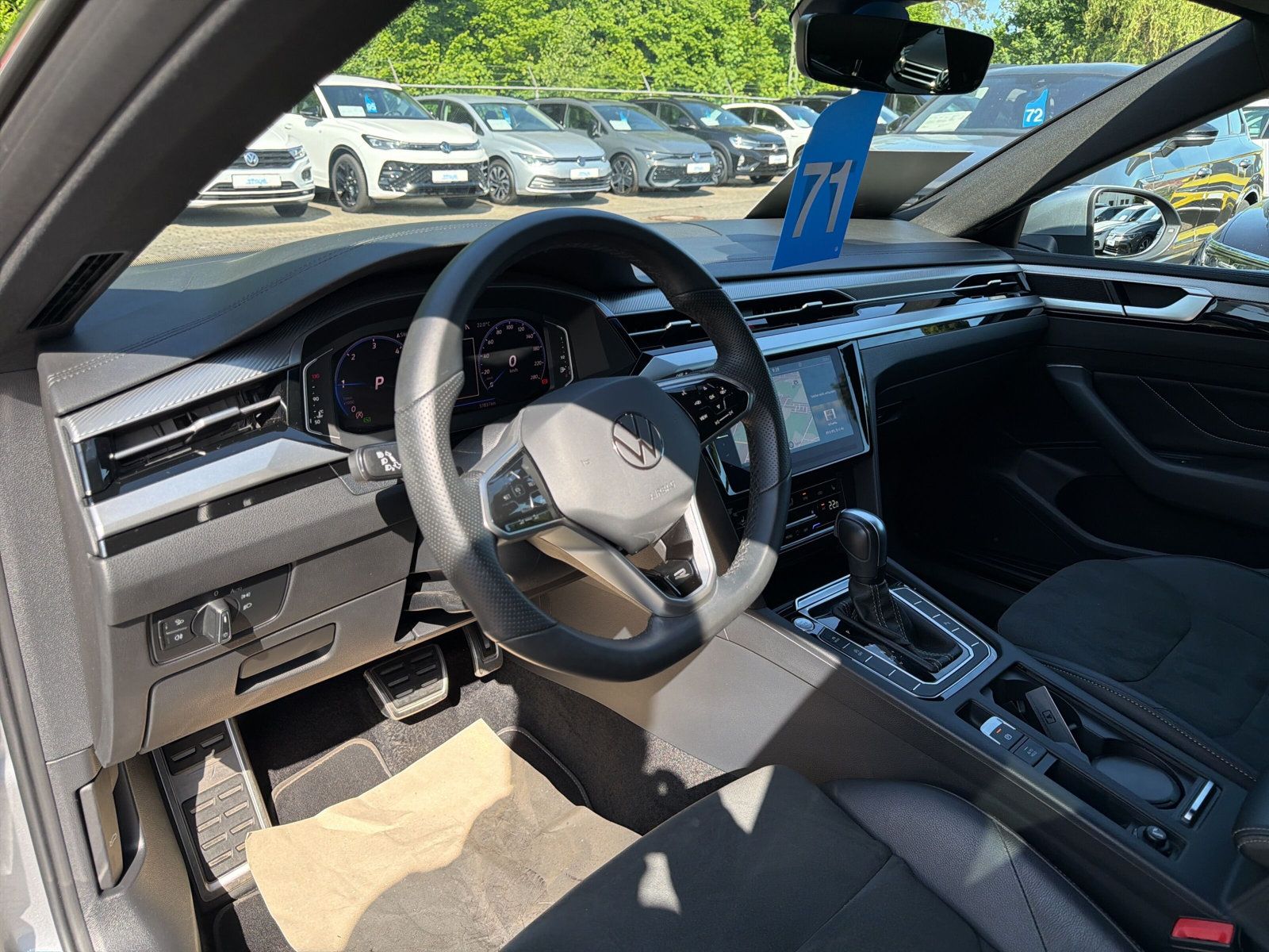 Arteon SB R-Line TDi DSG AZV Navi Matrix