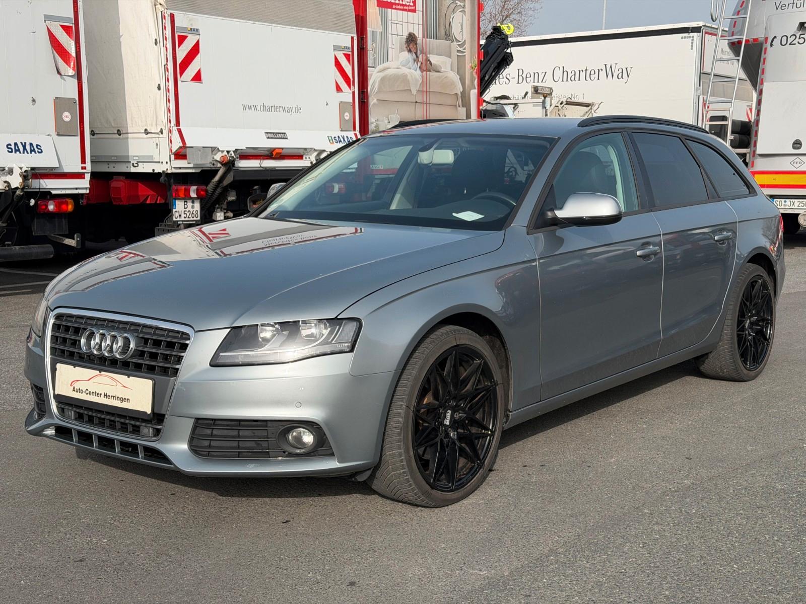 Audi A4 Avant Attraction 2.0 TFSI/19 Zoll/Navi/Alcant
