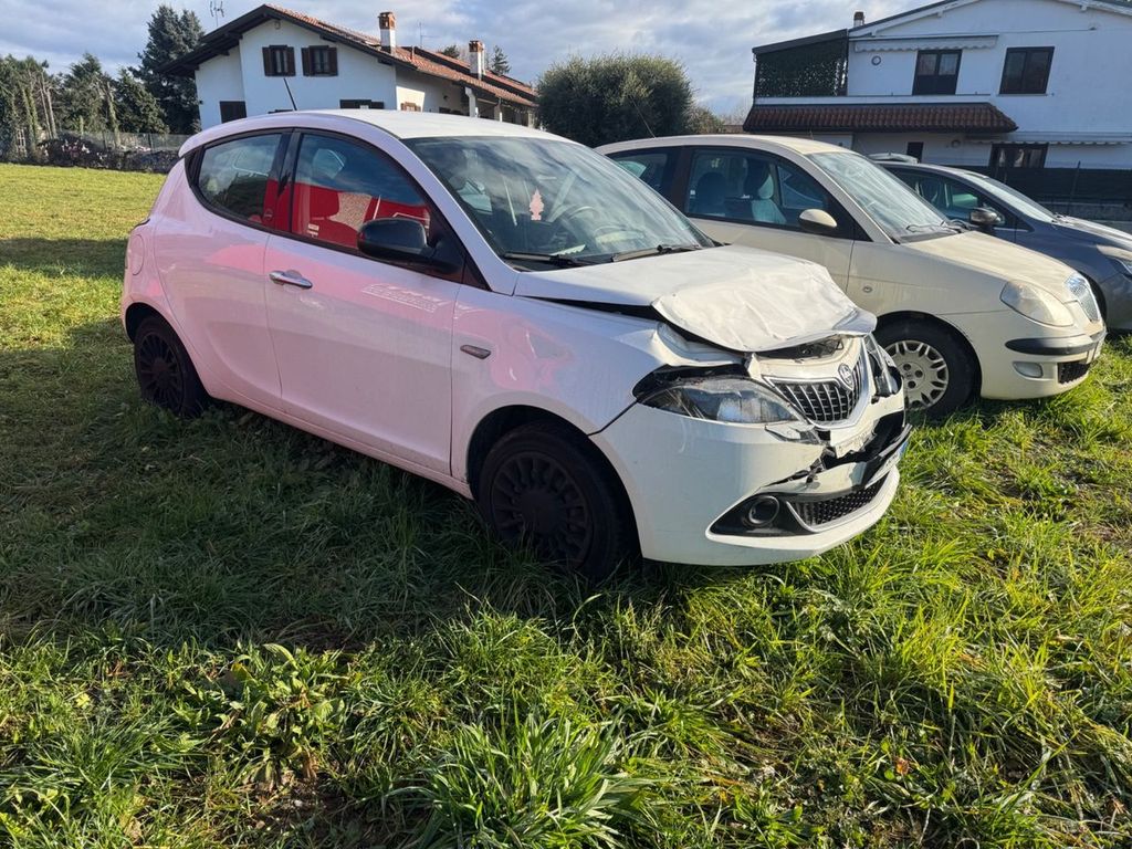 Image of Lancia Ypsilon