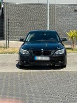 BMW E60 525 Benzin M Paket orginal - BMW 525 in Oberhausen