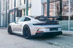 PORSCHE 992 GT3/ 1. HAND/ LIFT/ KAMERA/ APPROVED/ BOSE PORSCHE 992 GT3/ 1. HAND/ LIFT/ KAMERA/ APPROVED/ BOSE