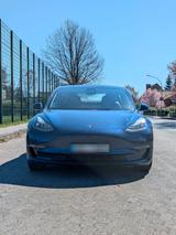 Tesla Model 3 Allradantrieb mit Dualmotor Long Ran... - Tesla Model 3 in Bremen