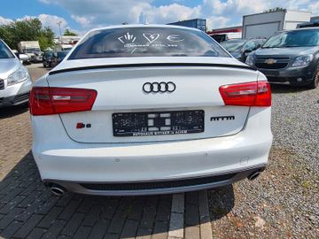 Audi A6 - 4