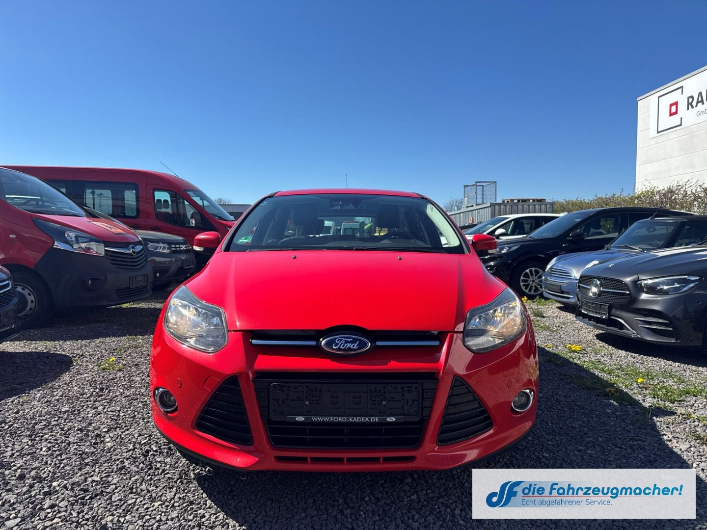 Fahrzeugabbildung Ford Focus Turnier Titanium Navi Leder *EXPORT