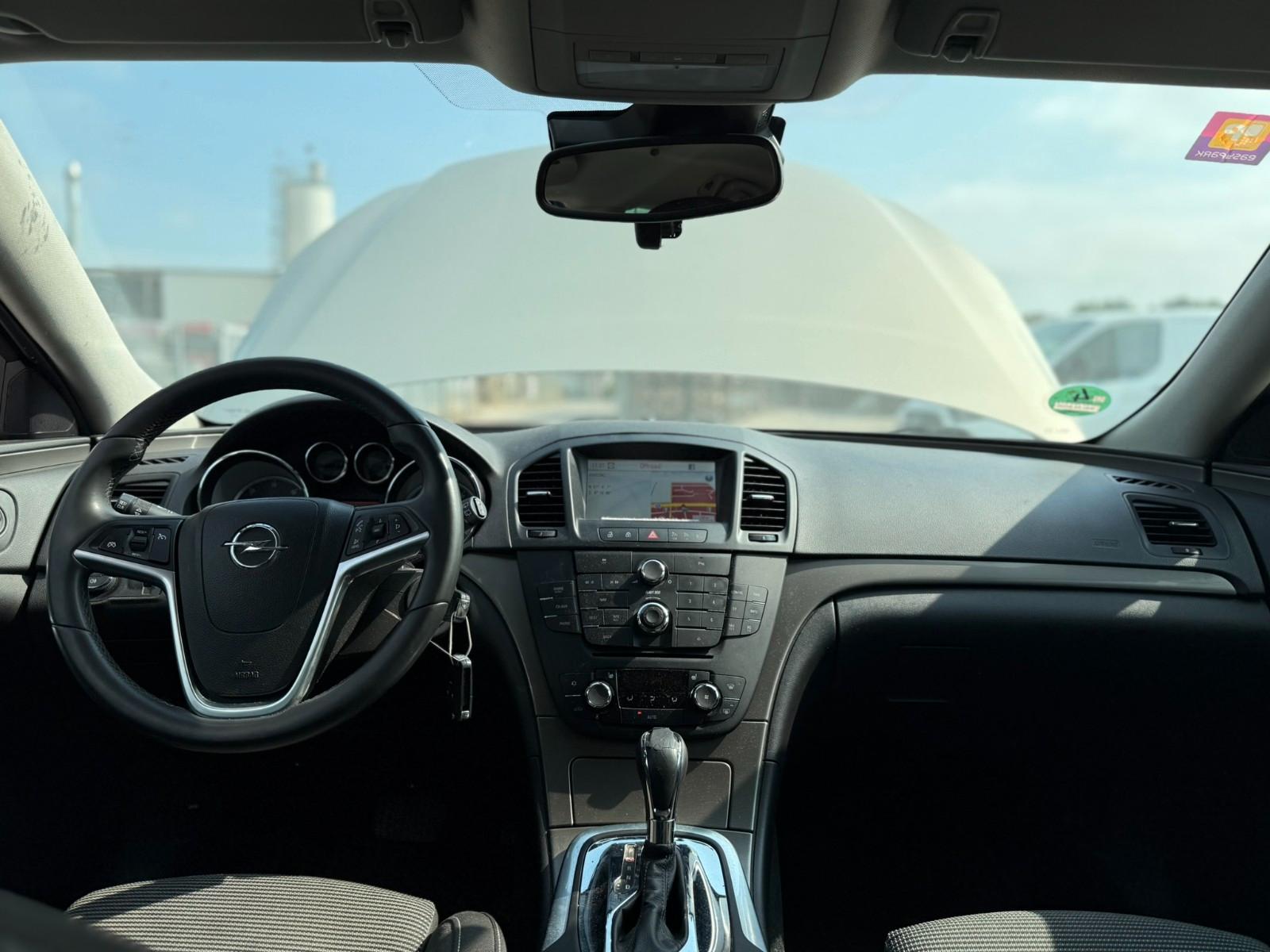Opel Insignia 2012 — фото 25