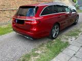 Mercedes-Benz E 200 d T Automatic AMG Line - Mercedes-Benz: Automatic