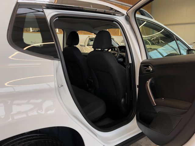 MYAUTOCENTER – Gebraucht- und Jahreswagen mit Werkstattservice in Pfaffenhofen Peugeot 2008 Active *Klima*PDC*Navi*