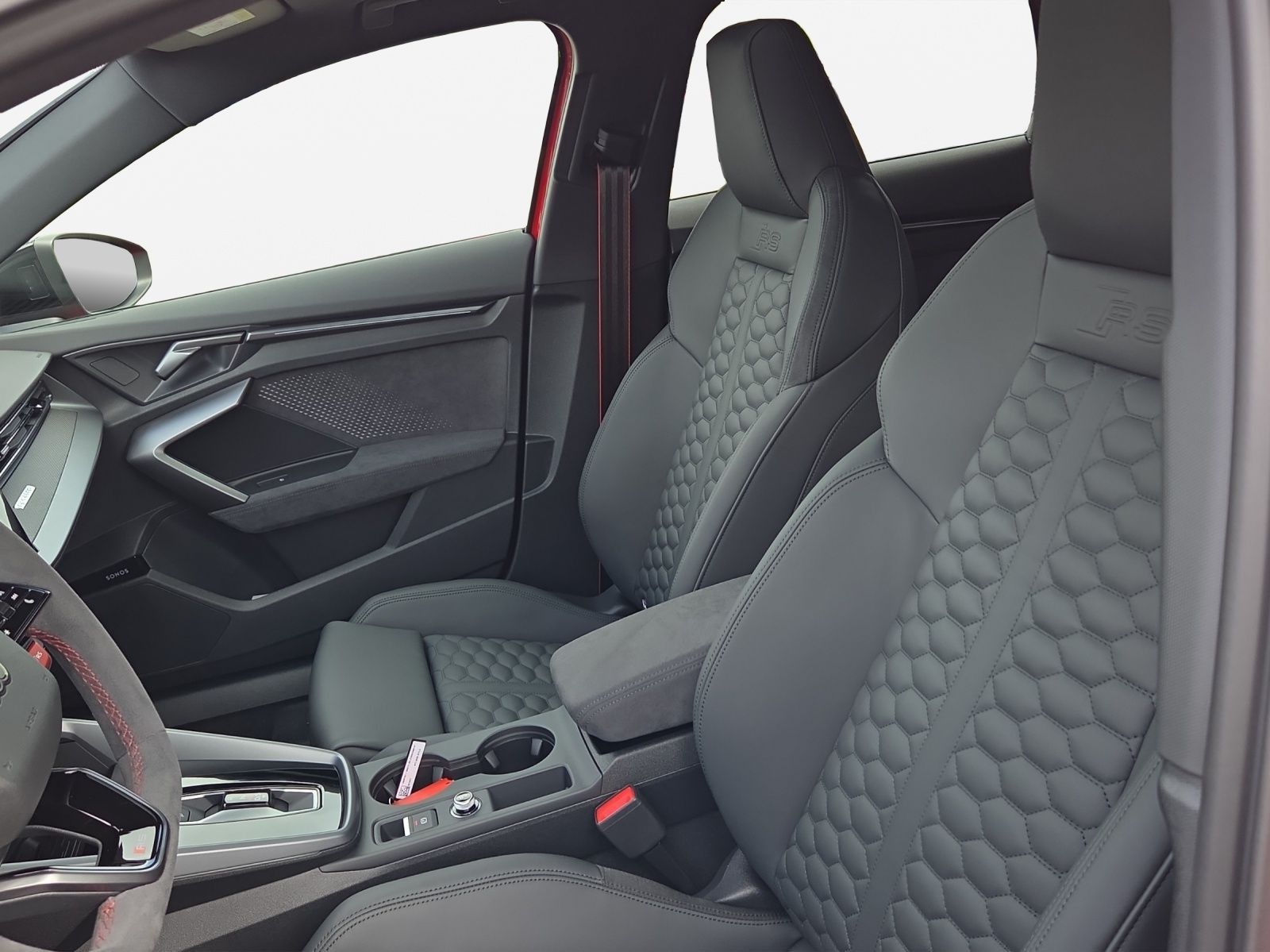 Audi RS3 - Bild 10