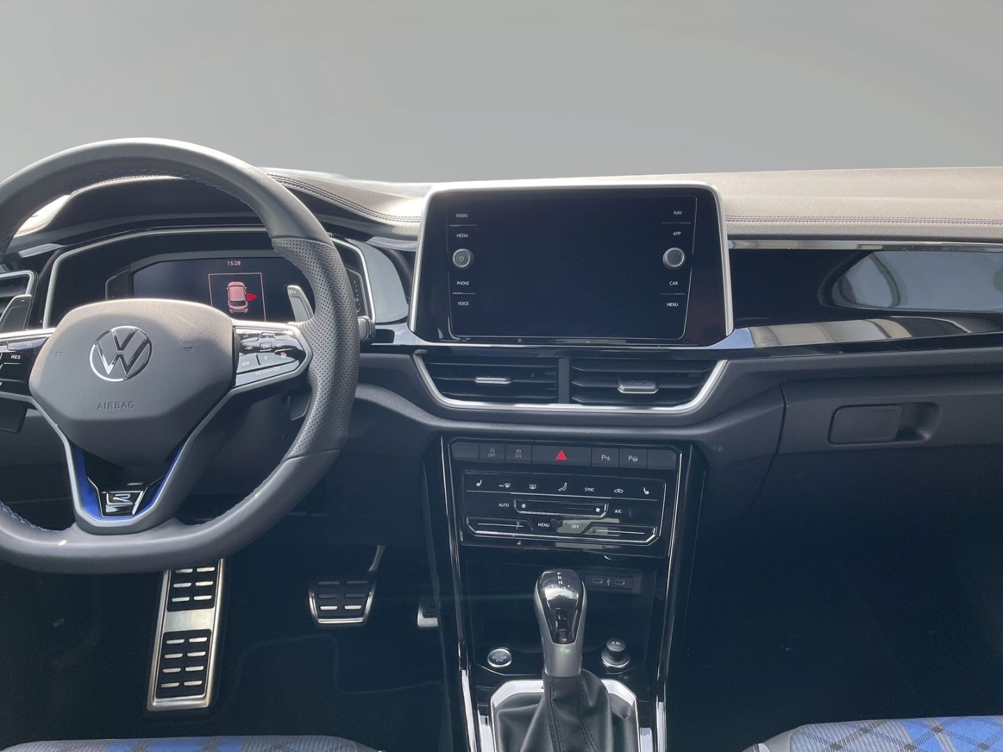 Volkswagen T-Roc - Bild 5